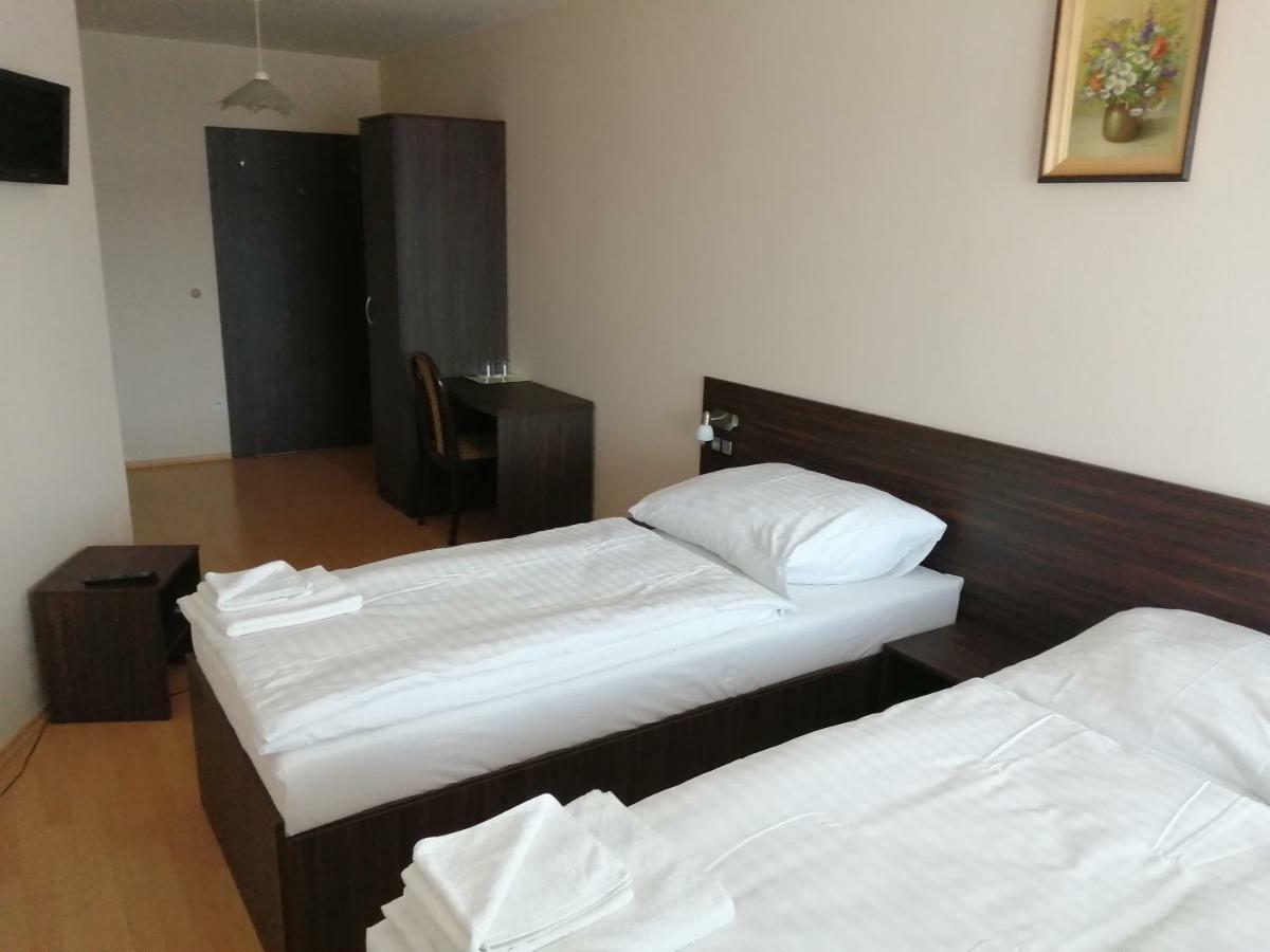 Hotel San Holic ภายนอก รูปภาพ