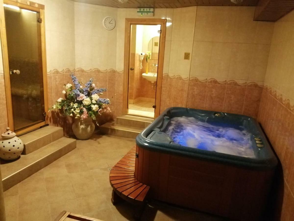 Hotel San Holic ภายนอก รูปภาพ