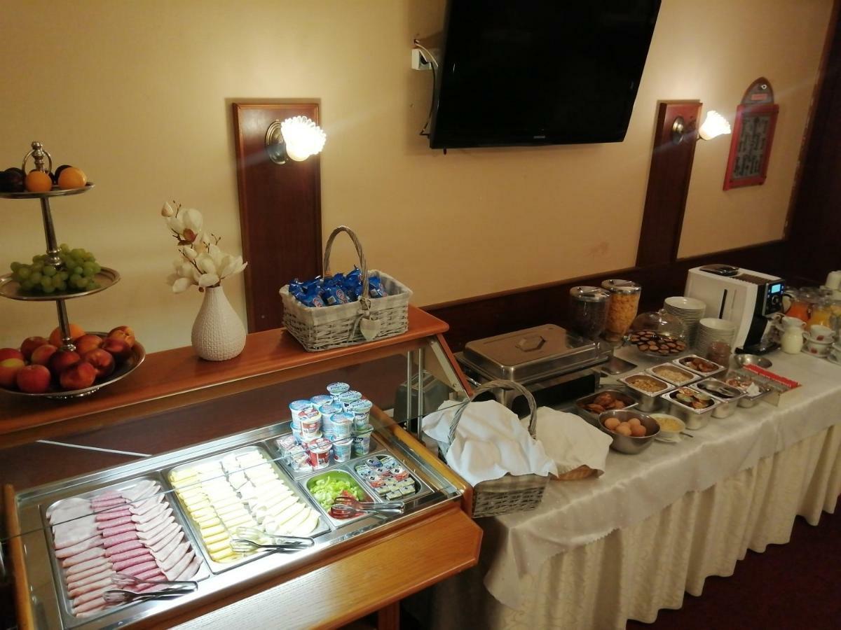 Hotel San Holic ภายนอก รูปภาพ